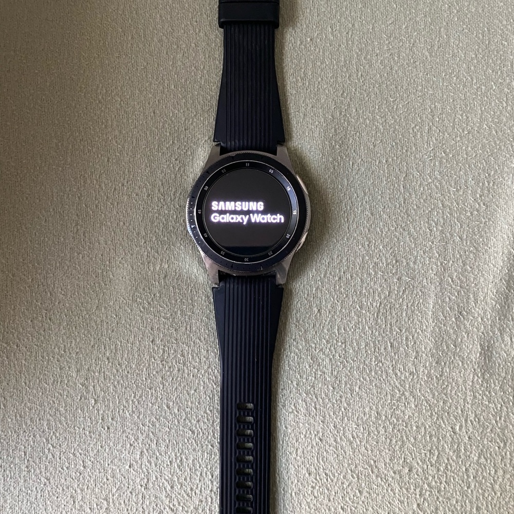 Samsung Galaxy Watch (Unlocked)